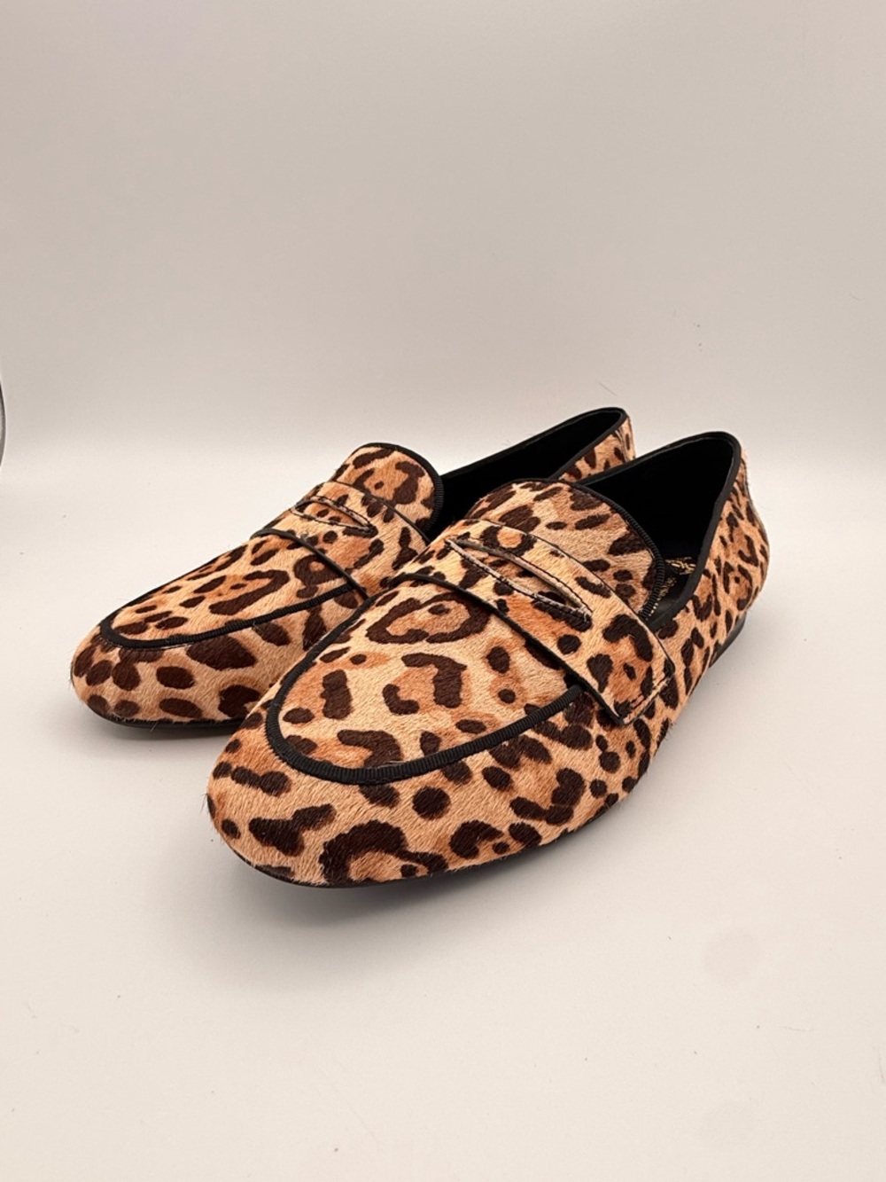 Antonio Melani Leopard Calf Hair Loafers Flats Women’s Size 9 - Picture 7 of 13